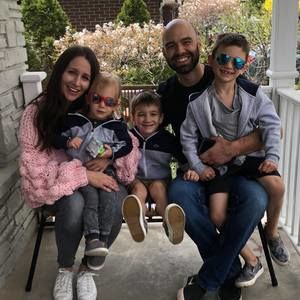 Meet your Posher, Fofi